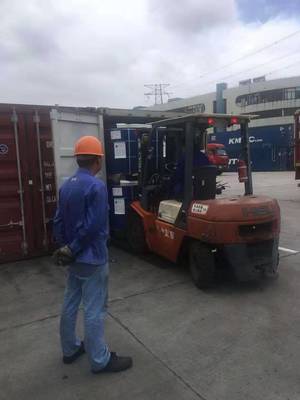 江蘇外高橋堆場危險品進出口拆裝箱與裝卸搬運服務詳解