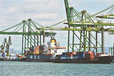 上半年外貿規模再創新高，港口裝卸搬運展現強勁活力